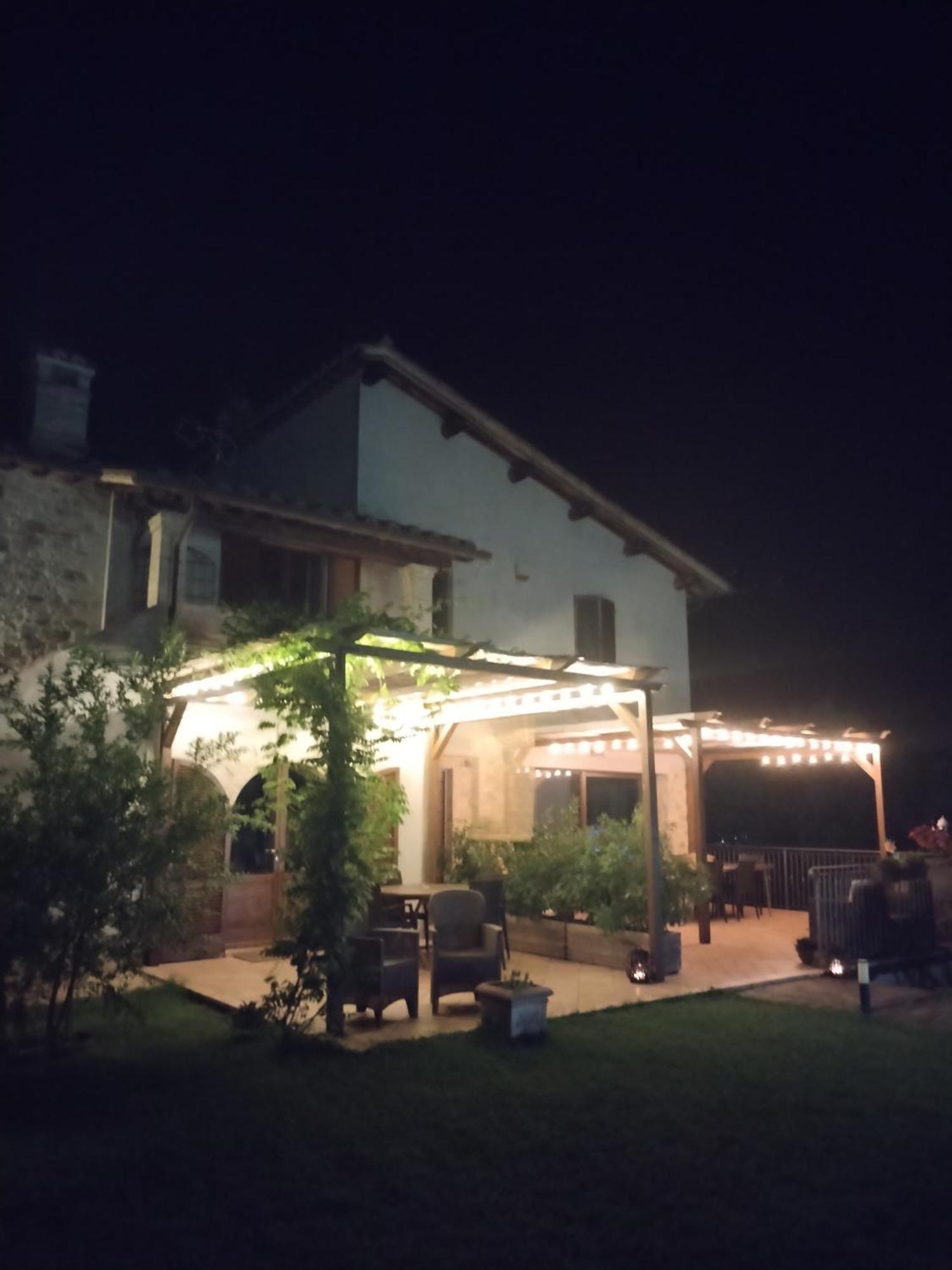 Casale Mille E Una Notte Perugia Exterior photo